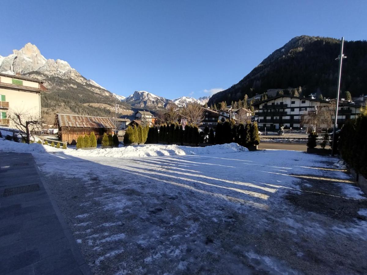Chalet La Ciaseta Pozza di Fassa Exterior photo