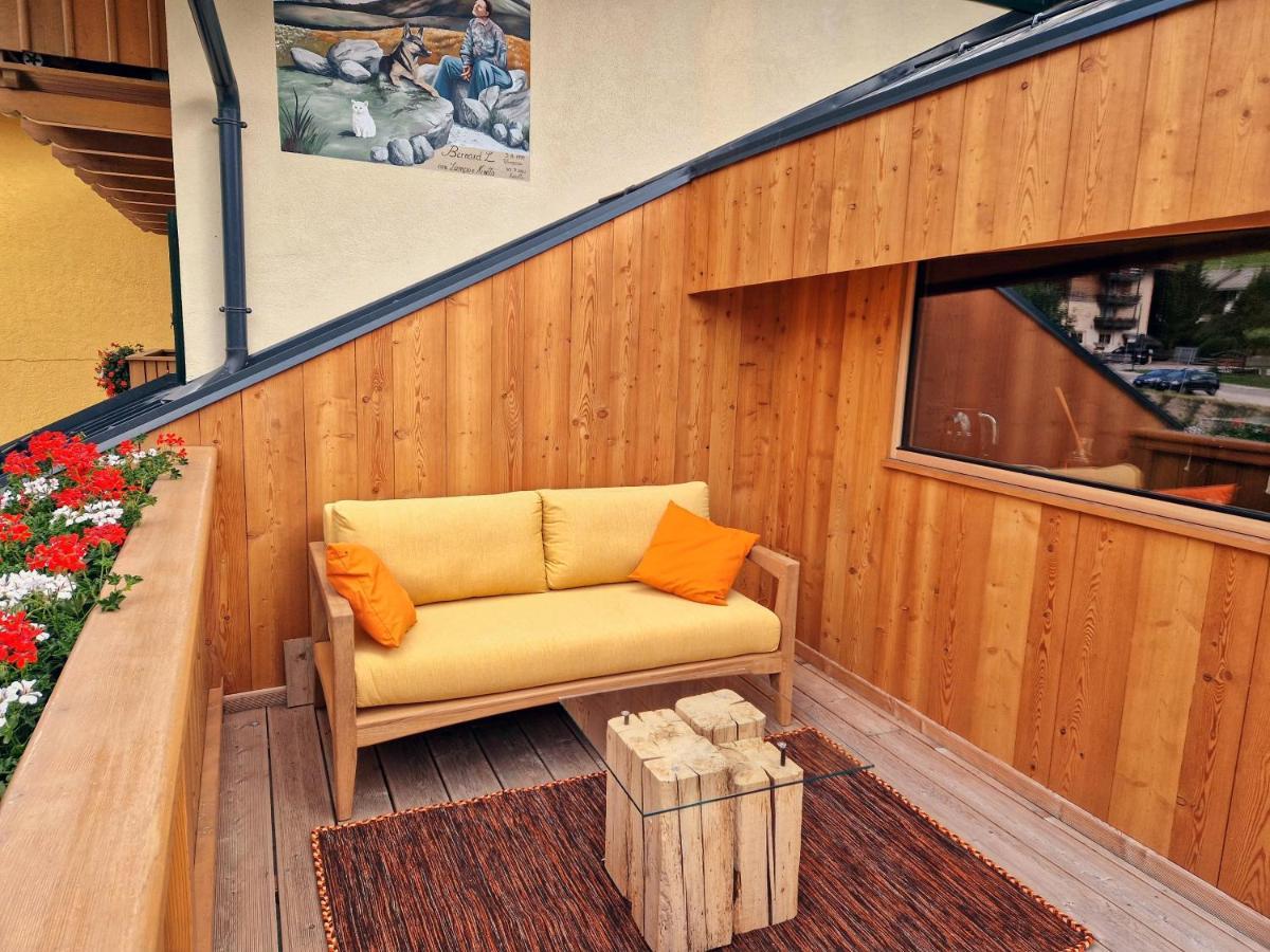 Chalet La Ciaseta Pozza di Fassa Exterior photo